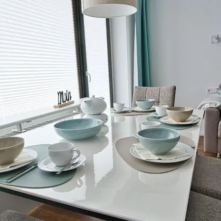 Luettje Wooge In Strandnaehe Mit Suedbalkon Apartment