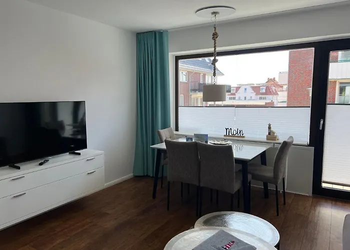 Luettje Wooge In Strandnaehe Mit Suedbalkon *